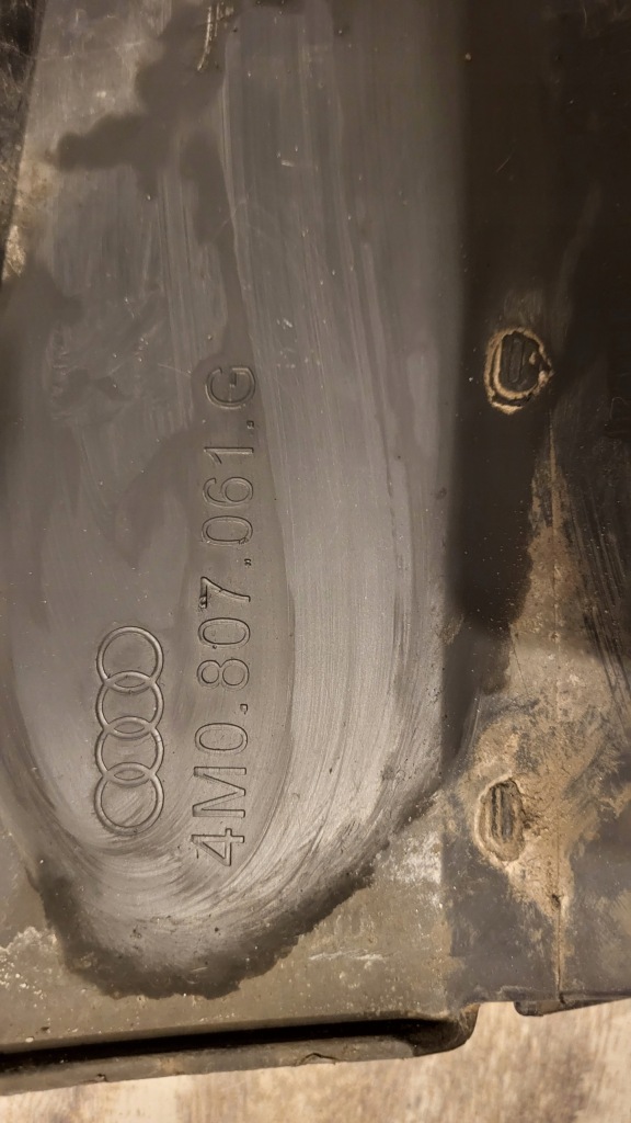 фото №7, Audi q7 спойлер бампер перед лівий 4m0807061g