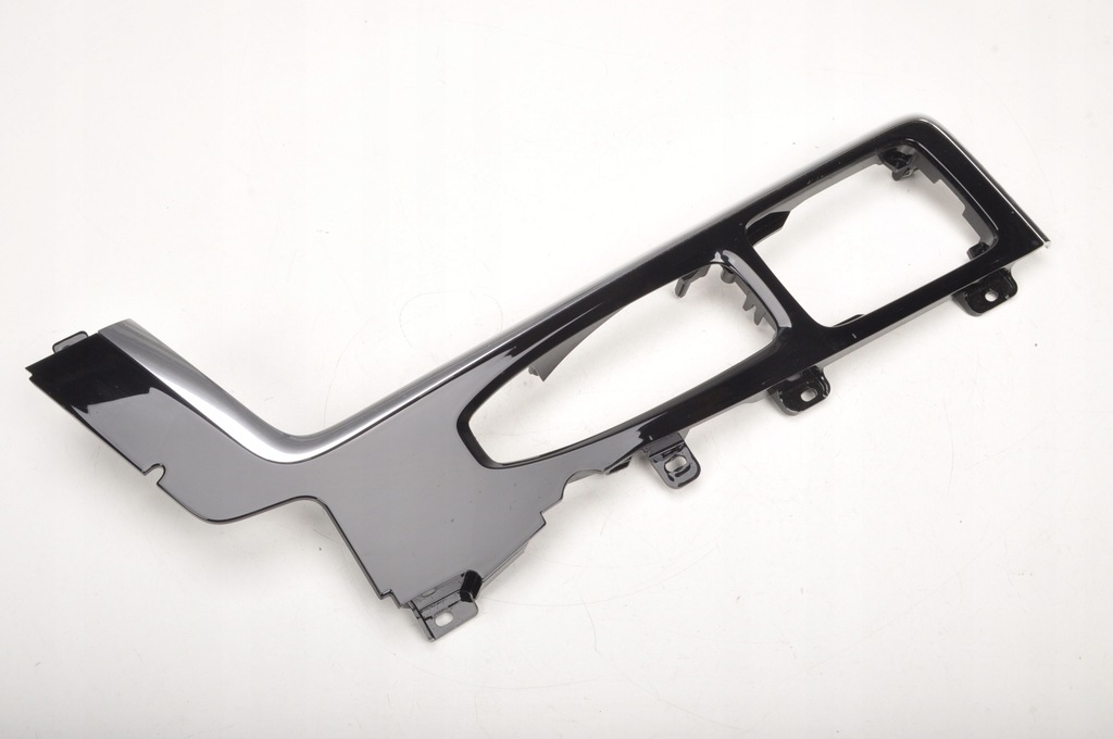 фото №1, Volvo s60 iii рамка домкрата передач 31497765