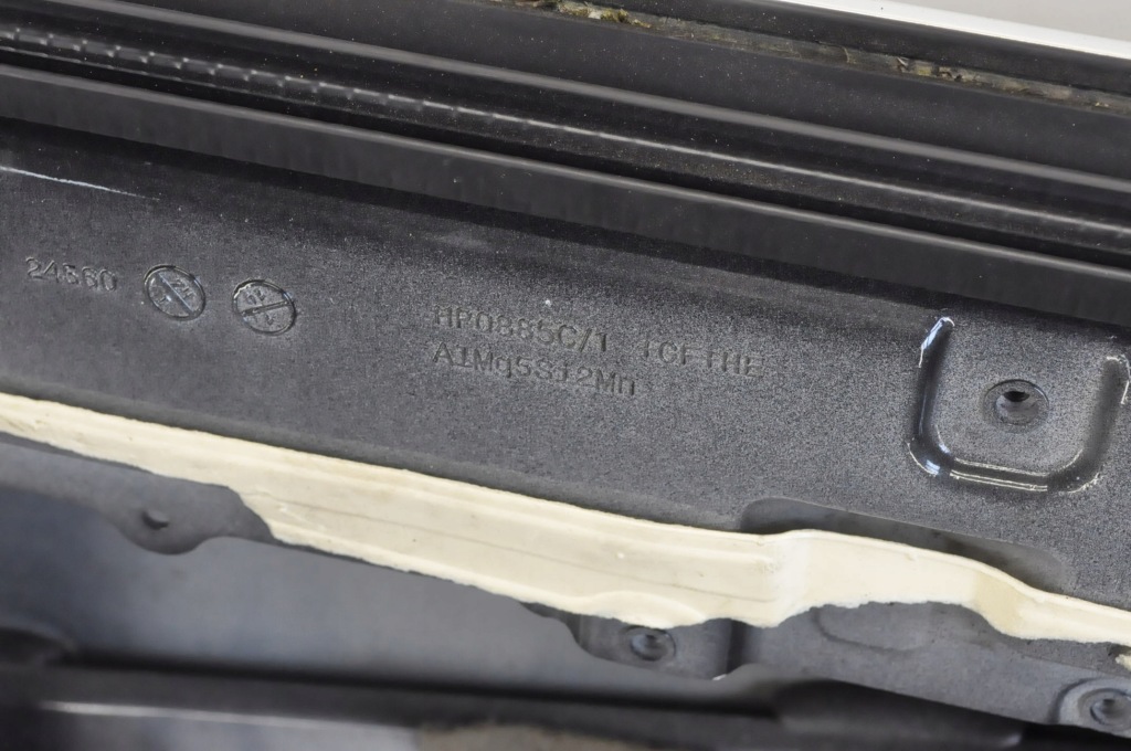 Maserati quattroporte vi двері лівий перед ліва передні Доставка