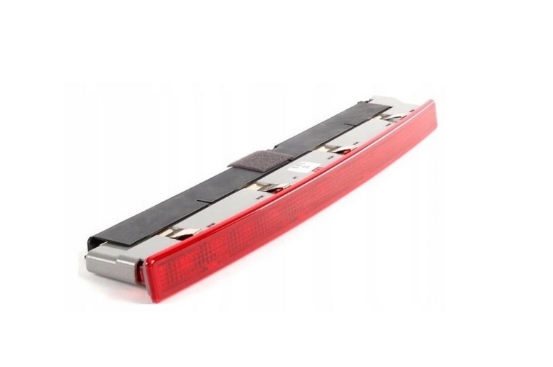 фото №1, Audi a4 b7 kombi - лампа задняя стоп led