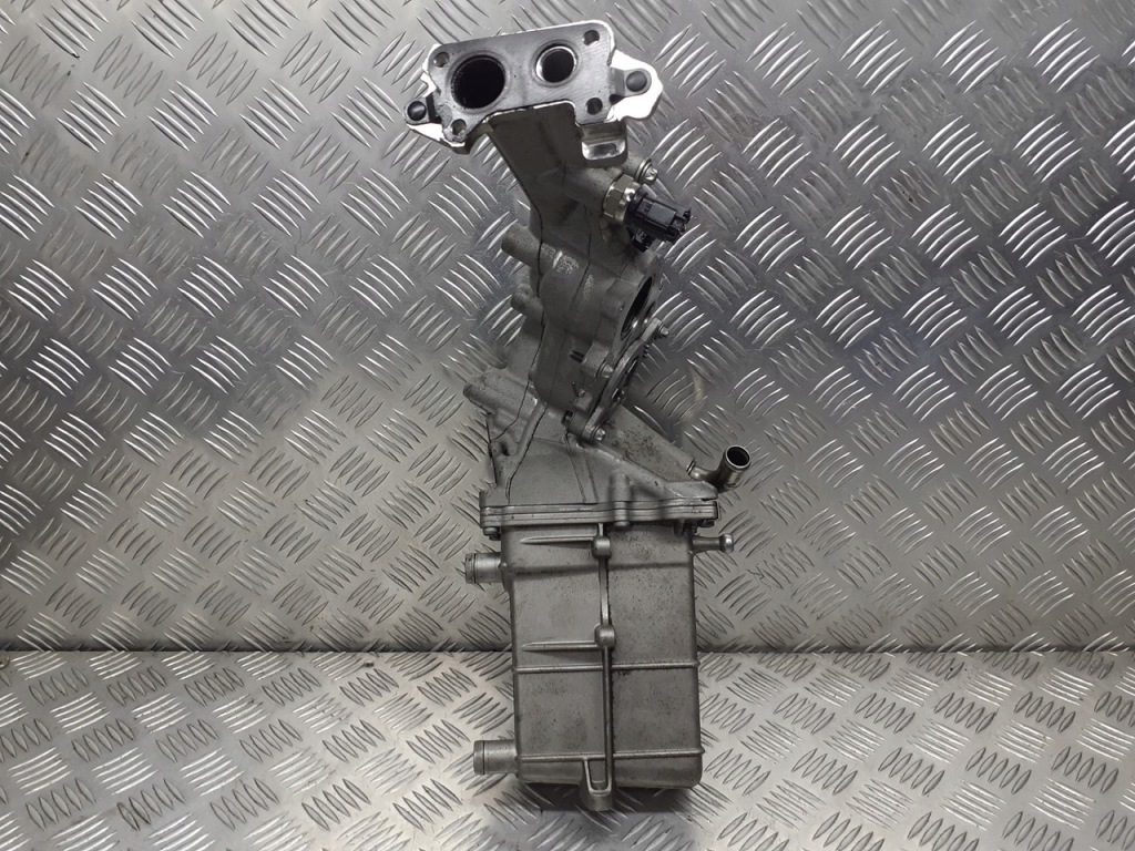 фото №1, Радиатор выхлопных газов mercedes w204 2.2 cdi a6461400675