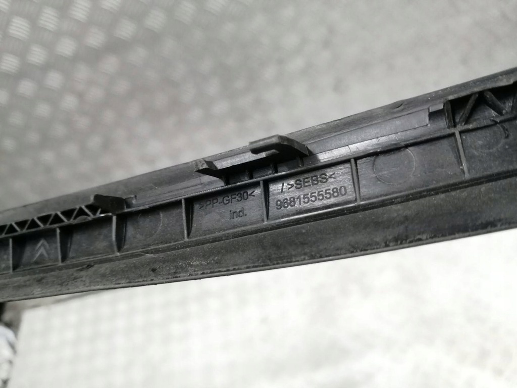 фото №6, Peugeot 308 cc молдинг przy стекло левая