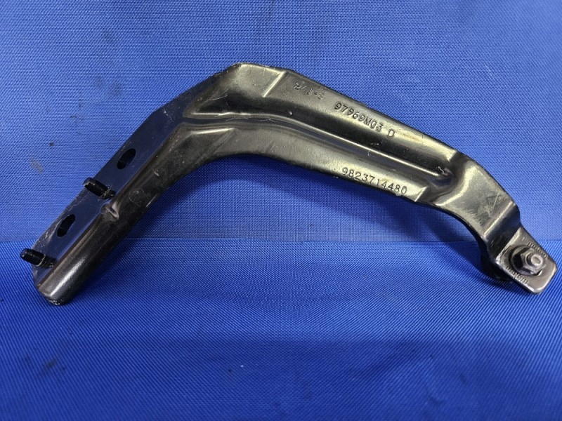 фото №2, Верхній ролик двері розсувних jumpy iii expert iii proace ii