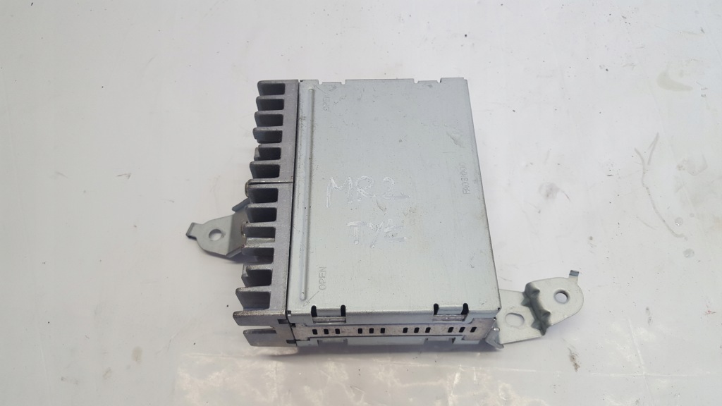 фото №1, Toyota mr2 sw20 86280-17050 модуль усилитель