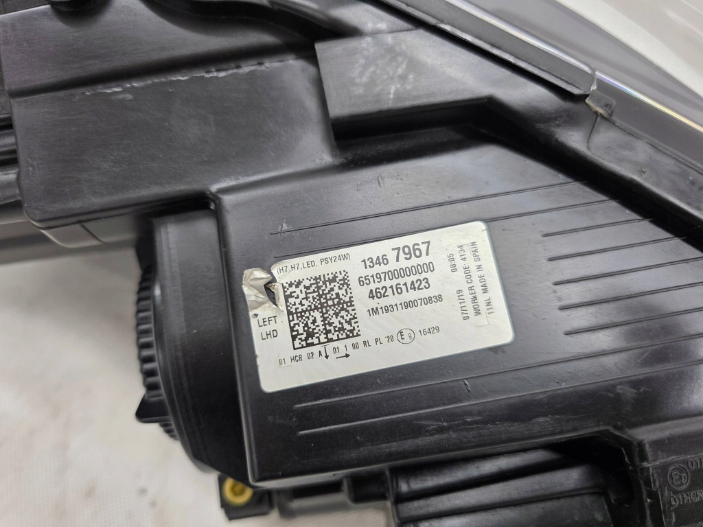 Opel crossland x фара перед передняя левая обычная led европа 13467967 Киев