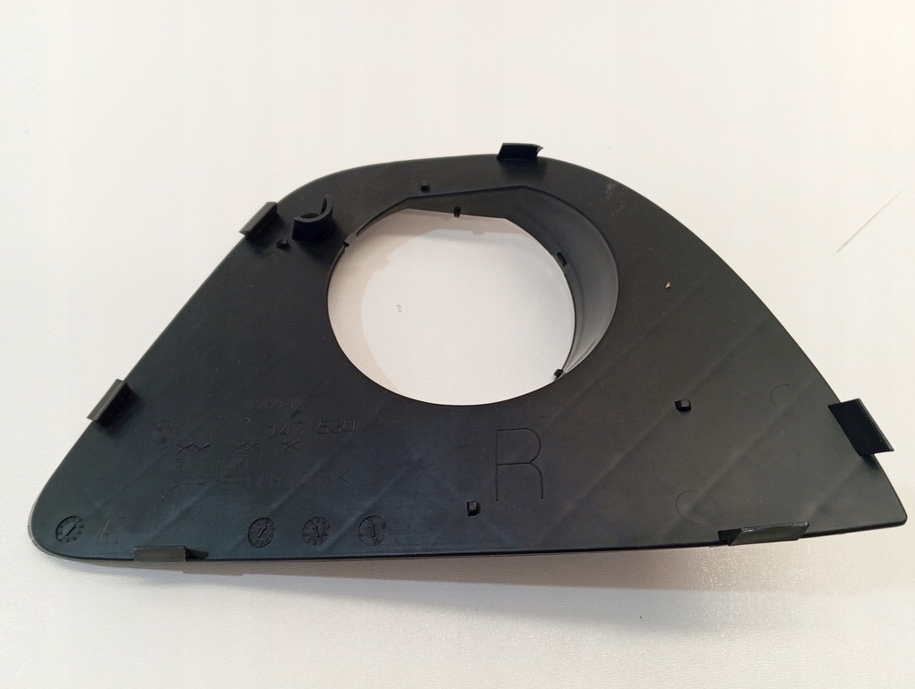 фото №12, Оригінальна рамка протитуманної фари bmw e46 coupe cabrio p