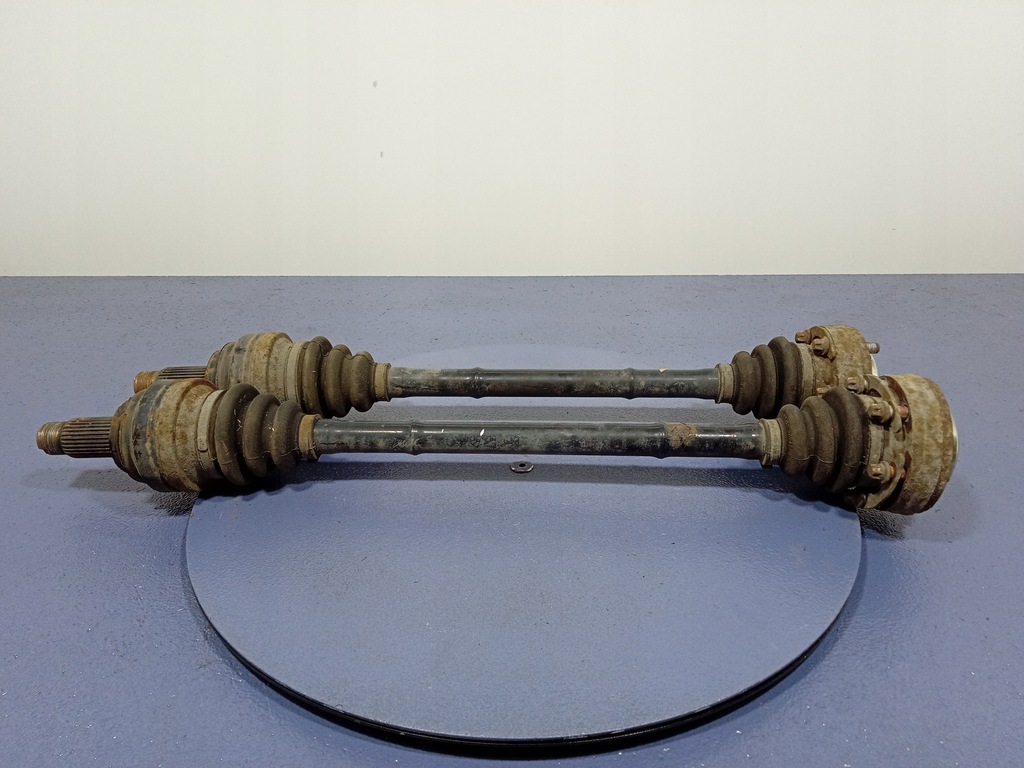 фото №4, Bmw x1 e84 2.0d привідний вал задня задні ліва права kpl 7591595 7591596