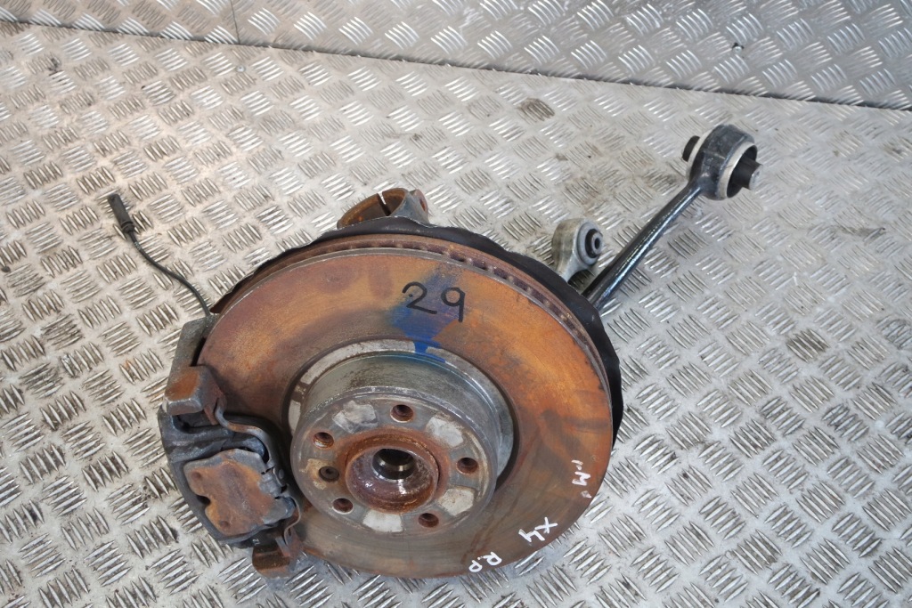 фото №1, Подвеска поворотный кулак правый перед bmw x4 f26 m zaw154