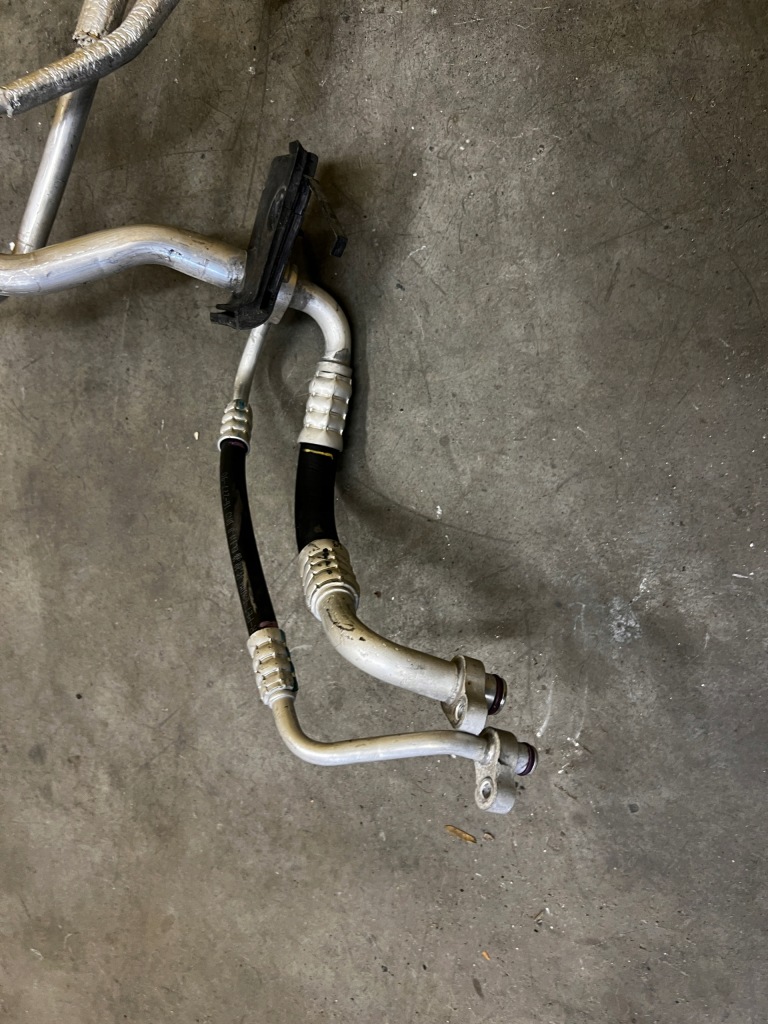 фото №8, Шланг труба трубка wąż кондиционера mercedes gls x166 450 3.0 b v6