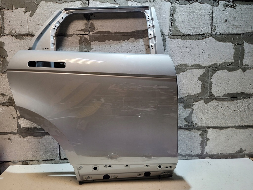 фото №1, Двері правий задня land rover evoque ii l551 18+