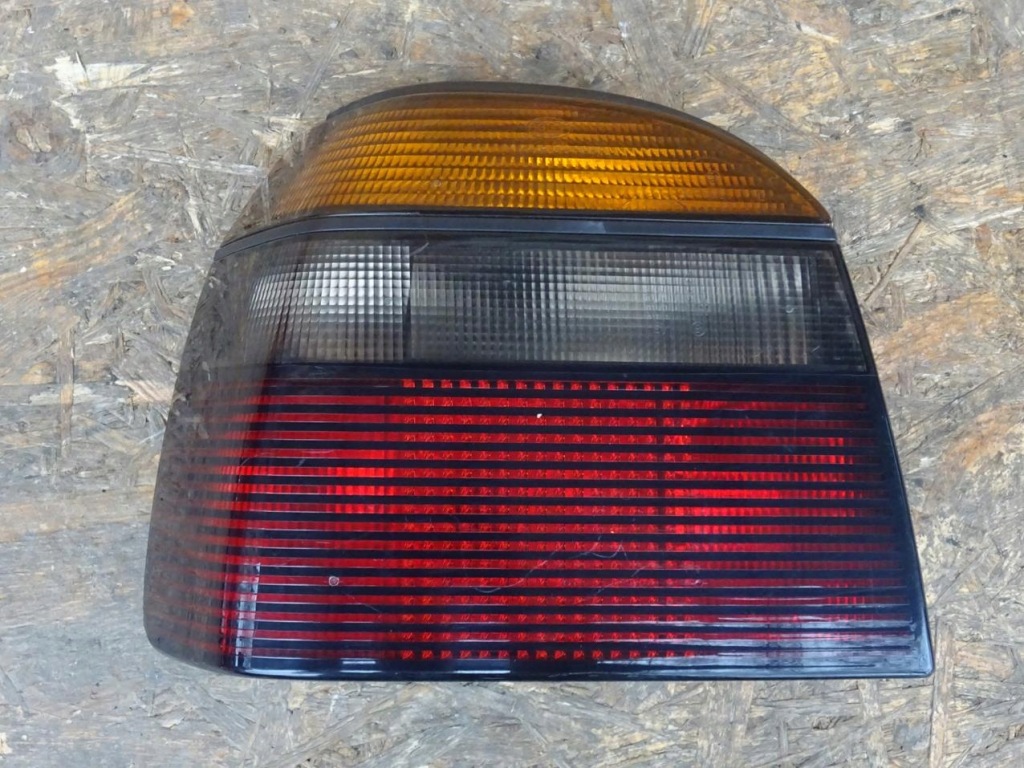 Golf iii gti vr6 hb хэтчбек лампа левая задний  задняя тонированная 1h6945111c Киев