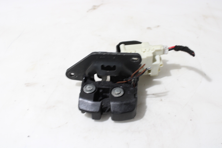 фото №1, Замок кришки багажника alfa romeo gt ii