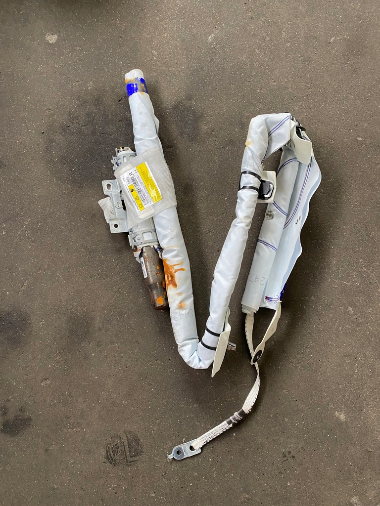 фото №1, Ford ranger v шторка безопасности правая оригинал eb3b-21042d94-ad