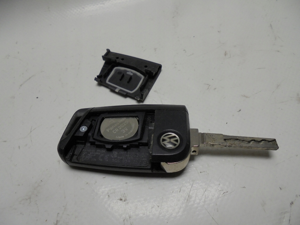 фото №8, Замок зажигания ключ vw audi seat skoda golf a3 leon tiguan octavia 1k0905851