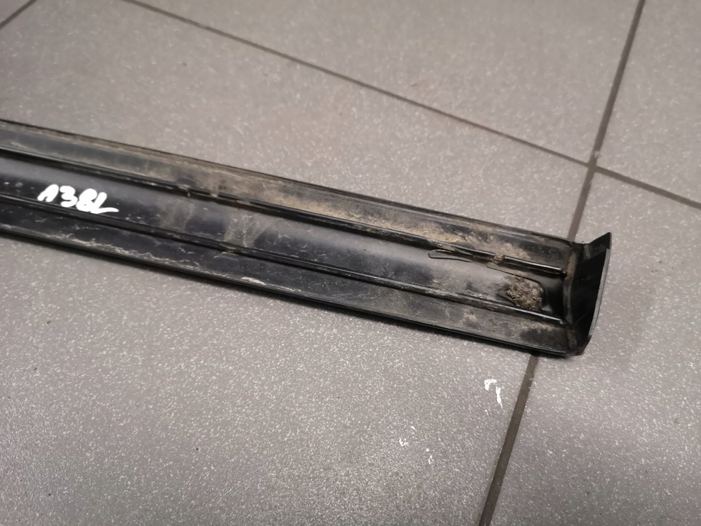 фото №8, Молдинг крыла левый задняя audi a3 8l 8l3853699a