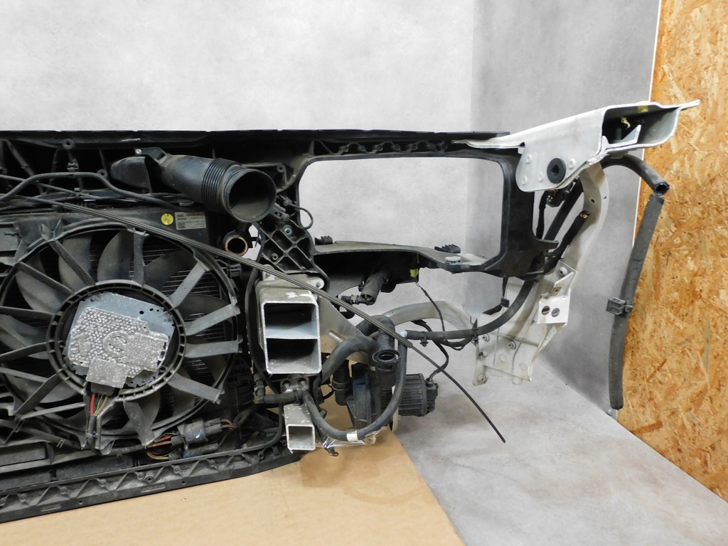 фото №14, Audi a8 d4 4h усилитель радиатор pas передний вентилятор балка