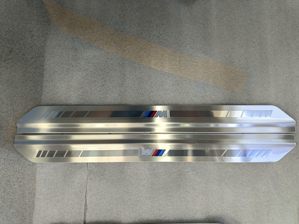 фото №11, Накладки пороговые накладки m bmw i7 7 g70 idealne !!! подсвечиваемые