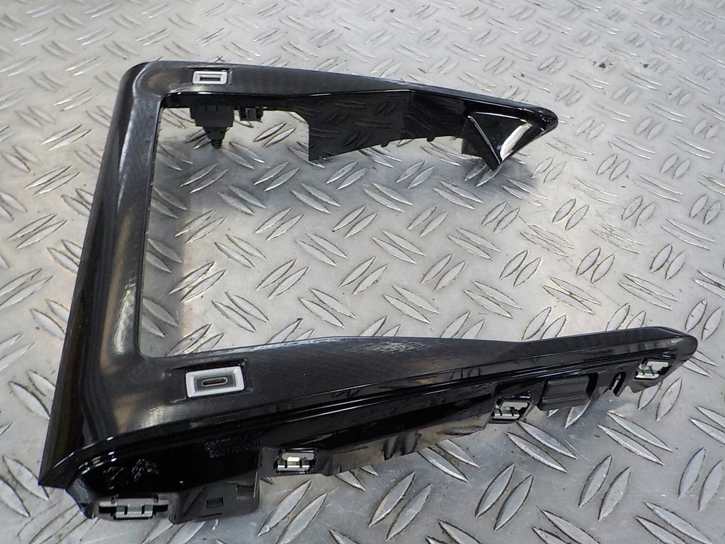 фото №4, Peugeot 2008 ii рамка панель радіо