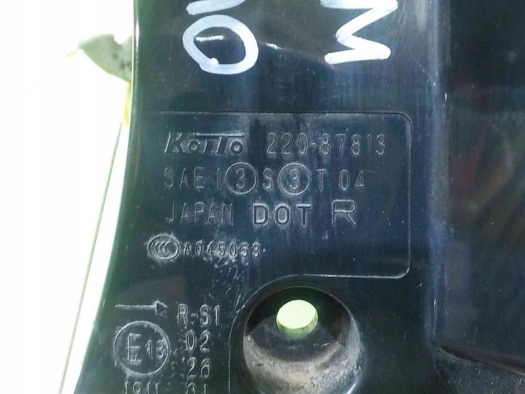 фото №7, Mitsubishi outlander ii 2.2 d 08r 5d лампа правая задняя 220-87813