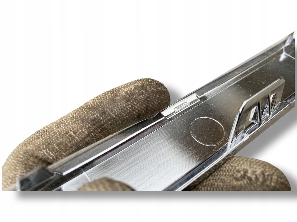 фото №5, Bmw 2 f46 молдинг бампера задняя хром 7477981 оригинал $j