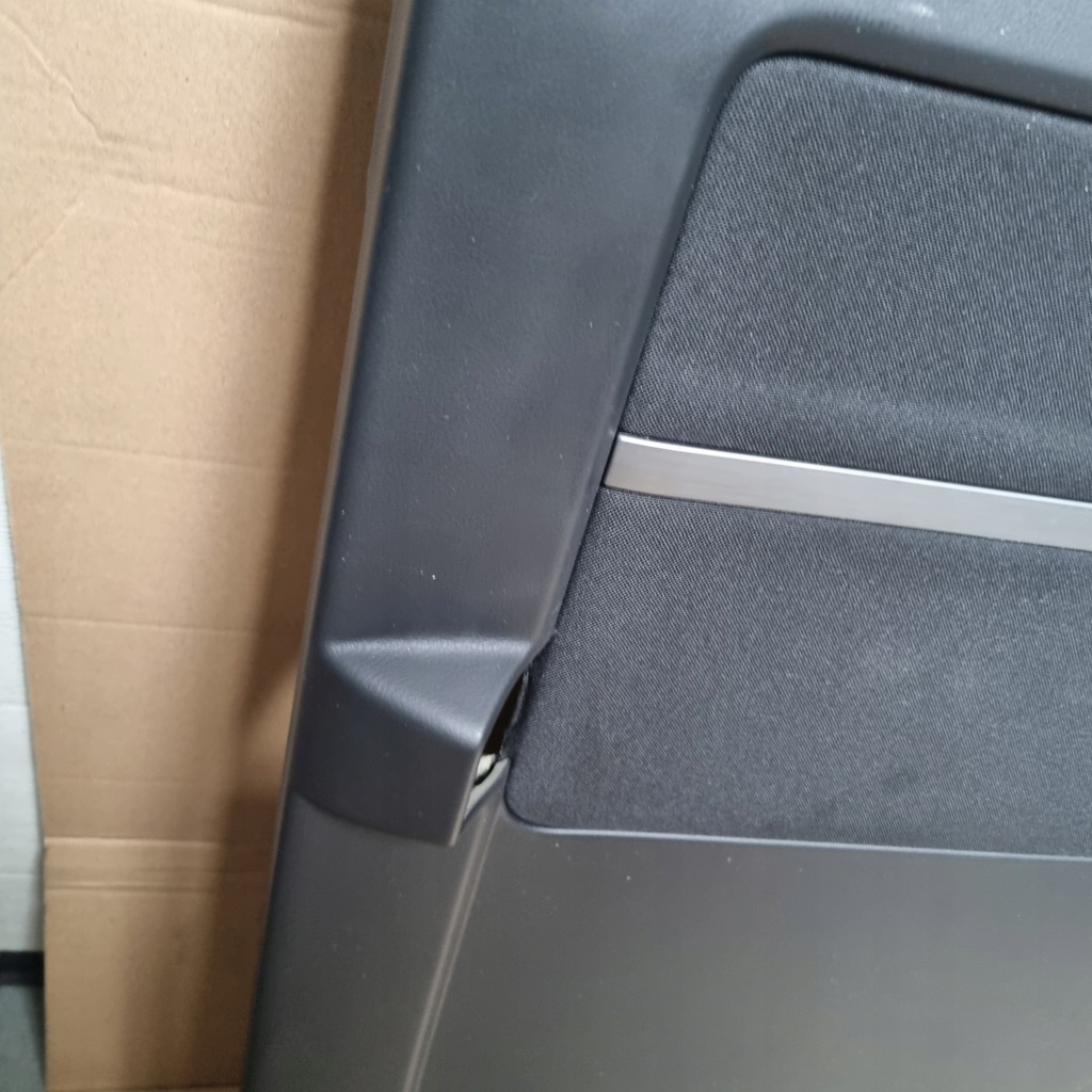 фото №7, Vw t6 multivan 7e шторка обшивка дверь обивка