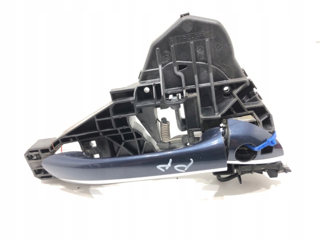 Купити Ручка зовнішня праві перед mercedes w245 minivan 05-11