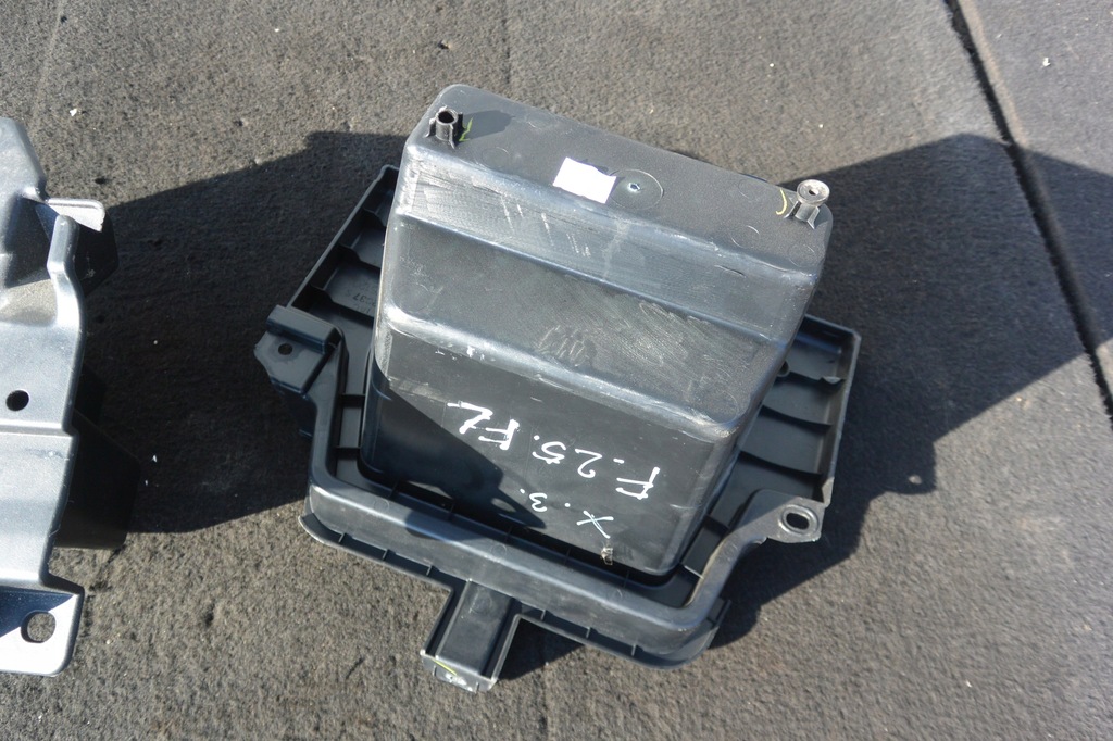 фото №6, Вкладыш багажника бардачок hak буксировочный bmw x3 f25