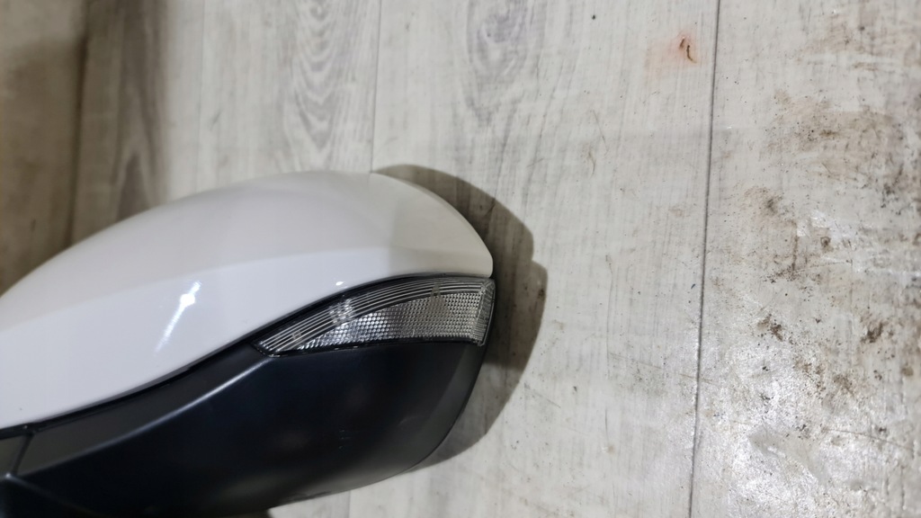 фото №5, Toyota yaris cross зеркало наружное левая 040 6-pin полный