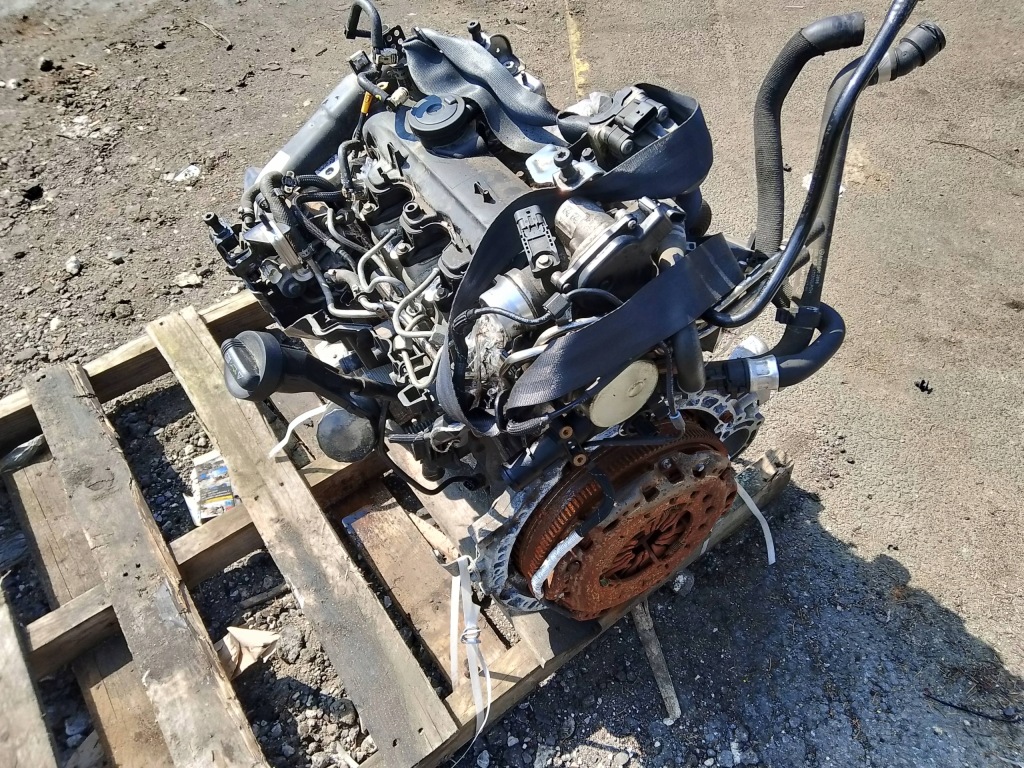 Mercedes dacia renault 1.5 dci двигатель комплектный  k9k612 с Разборки