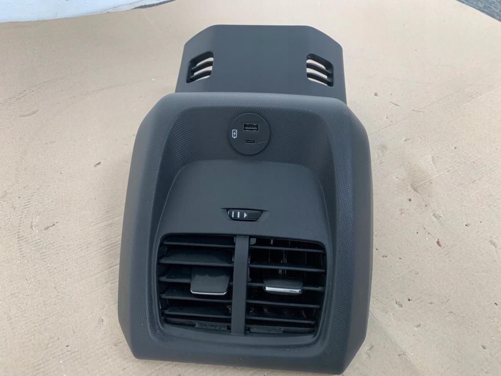 фото №3, Ford mustang mach-e 2021r rwd решётка обдув задняя задняя защита туннель задняя