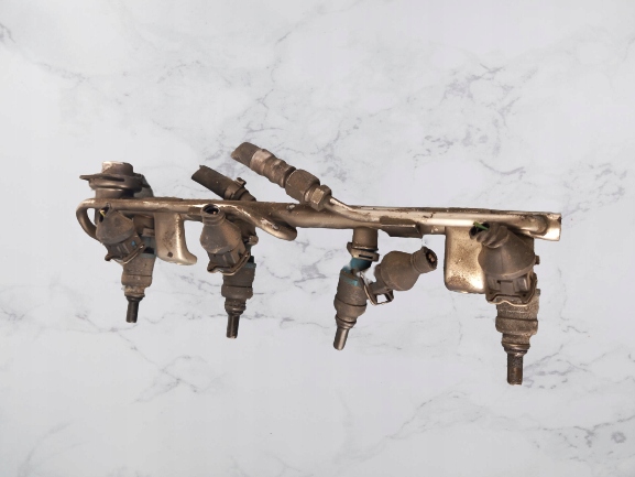 фото №1, Молдинг впрыскная audi a4 b5 98r