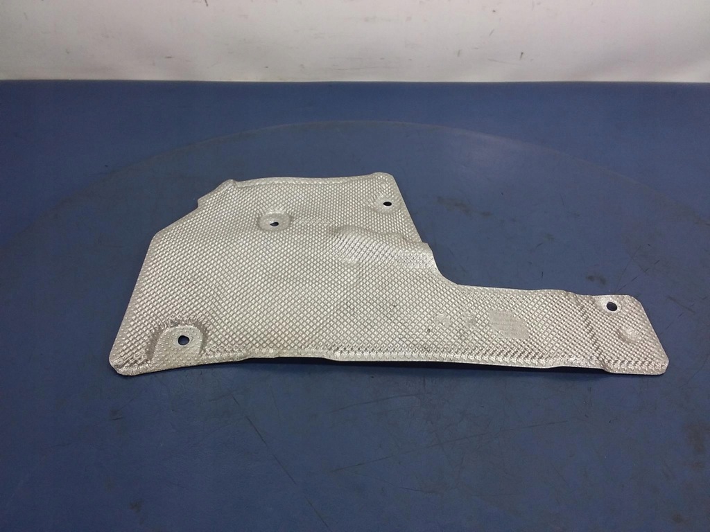 фото №1, Audi a8 d4 защита тепловая 4h0825641c