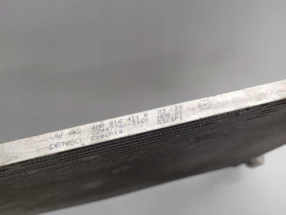 фото №7, Радіатор кондиціонера 4m0816411r audi q7 q8 e-tron cayenne 9y