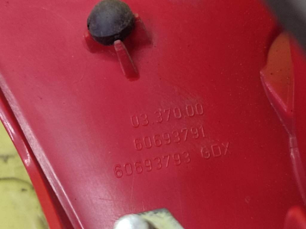 фото №10, Alfa romeo 147 lift лампа правый задняя w крышка 60693791