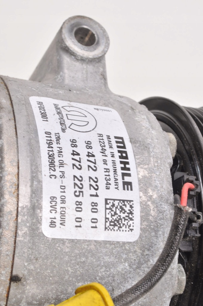 Peugeot 3008 ii 1.2 компресор кондиціонера 984722218001 984722258001 в Україні