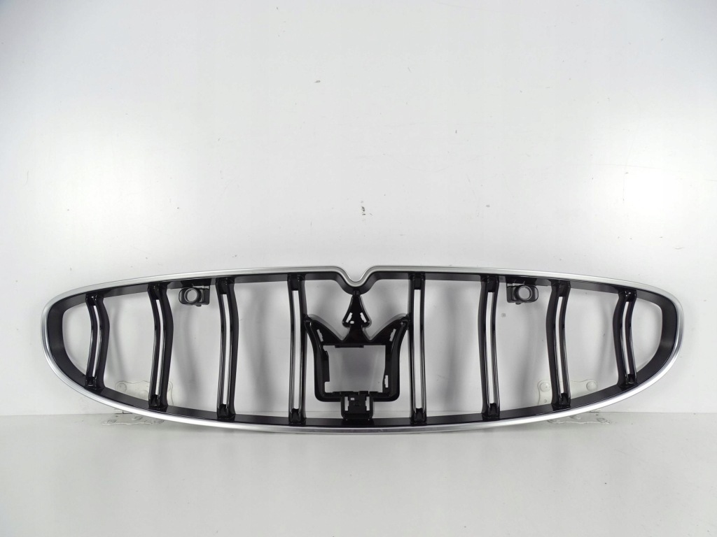 фото №1, Решётка радиатора maserati granturismo m182 23- st.granturismo 2