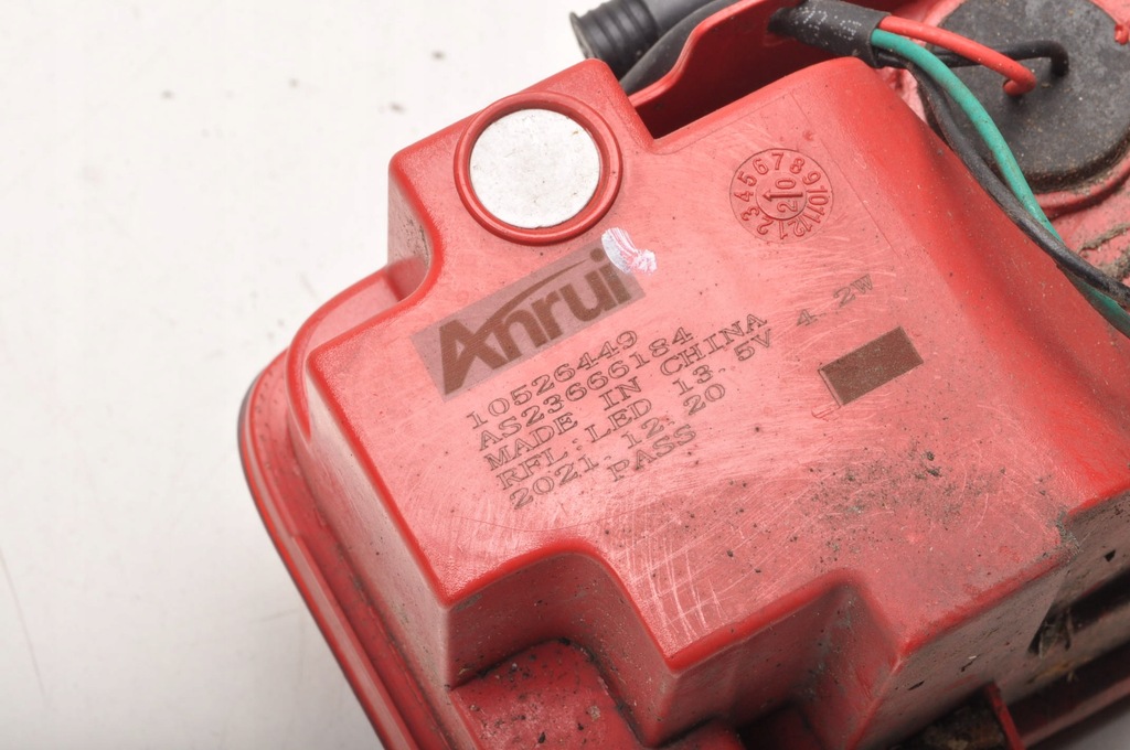 фото №8, Mg zs лампа протитуманна задня 10526449 права suv