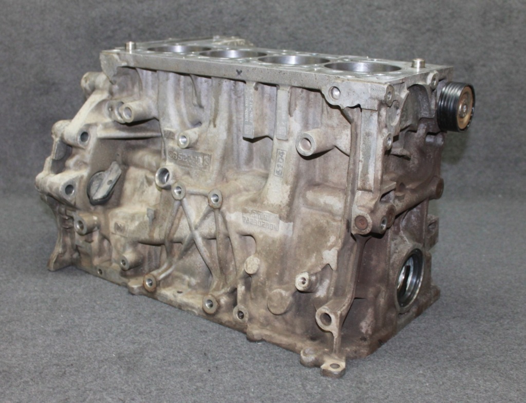 Toyota mini r55 r56 r60 r61 n47c20a 2.0d блок двигателя - номинал - исправный Оригинал