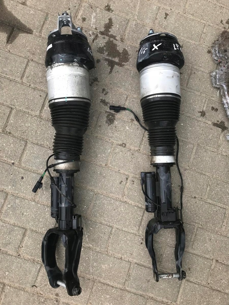 фото №2, Mercedes w166 x166 gl gls 6,3 amg амортизатор перед airmatic a1663202838