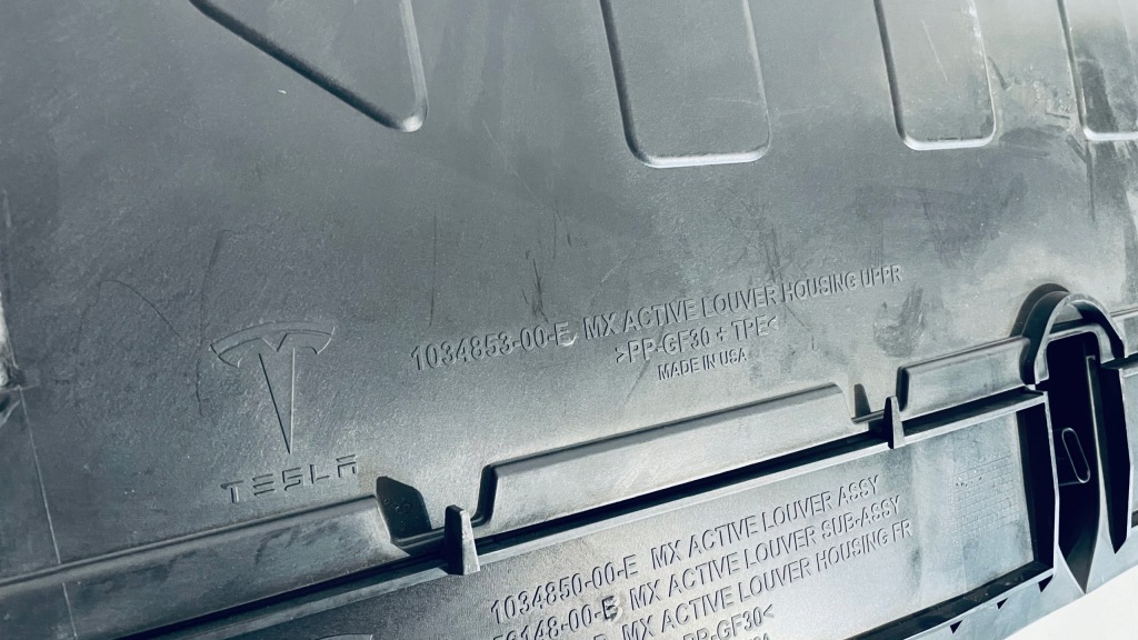 Воздуховод воздуха впуск tesla x 1034850-00-f в Украине