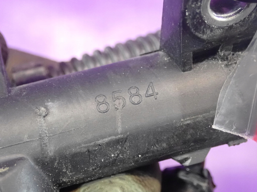 фото №9, Renault fluence 13-17 lift 1.6 111km молдинг упорскування h132259