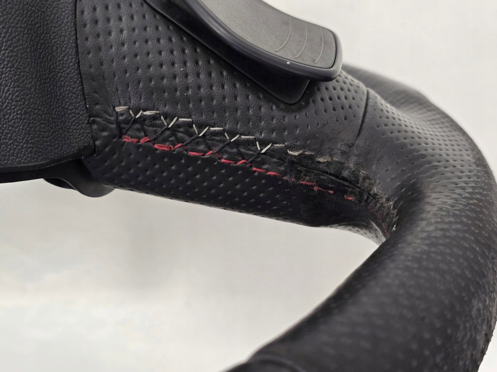 фото №12, Audi q7 4l 07r повітропровід мультифункція s-line пелюстки перемикання 8k0419091ak