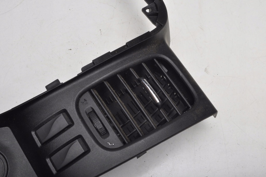 фото №4, Renault trafic iii рамка радио 93452450