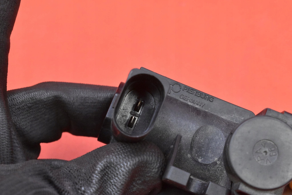 Клапан вакуумa 31293964 70232502 volvo s60 2 ii 2.0 d3 13-20 Киев