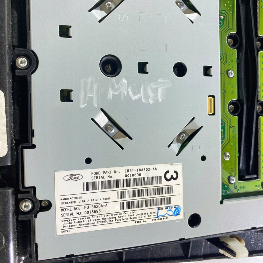 фото №10, Ford mustang v 2014 панели управление, переключатели