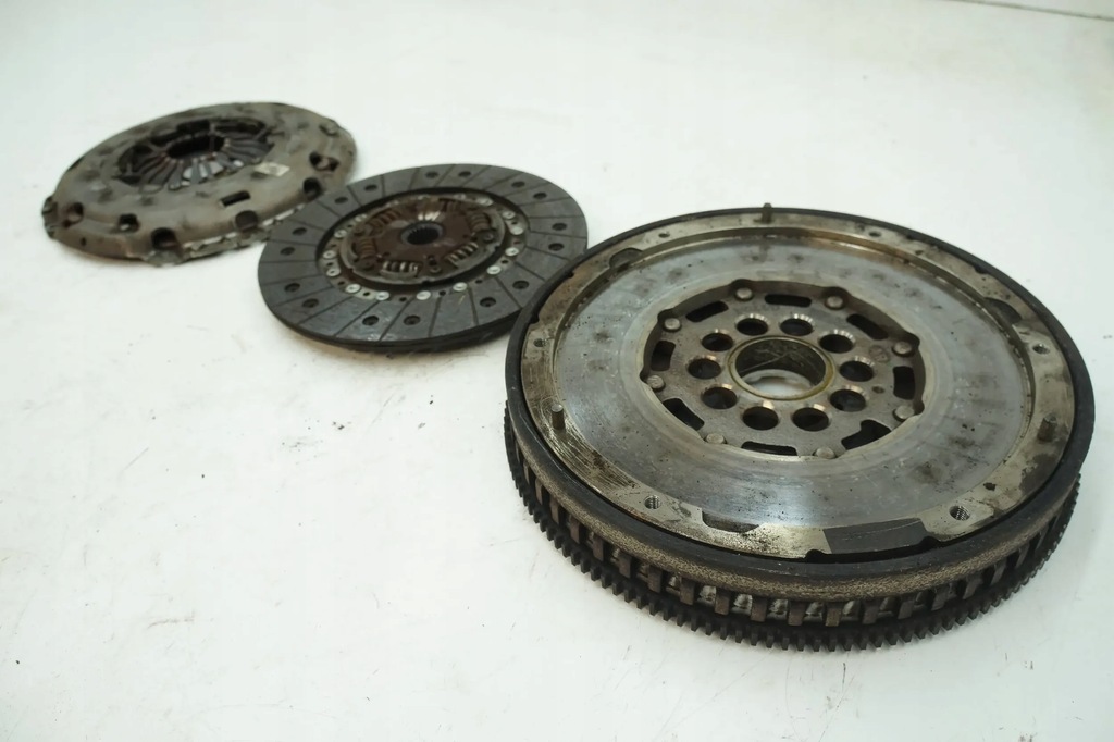 фото №1, Сцепление двухмассовый маховик колесо двухмассовый volvo xc60 i 30735828