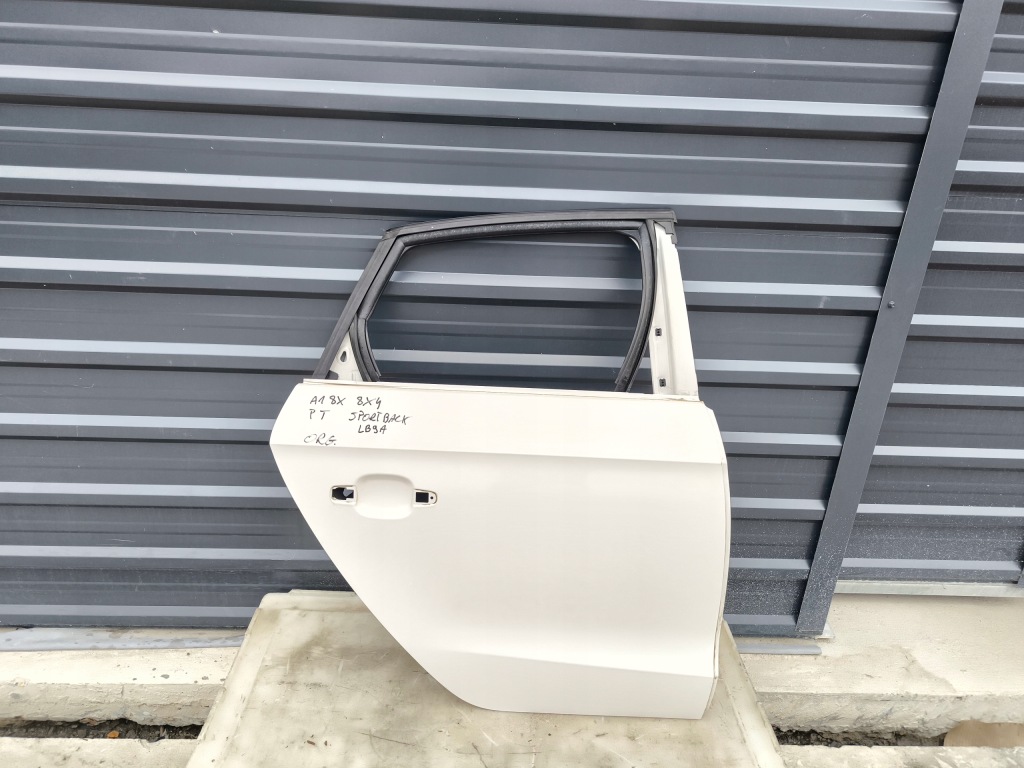 фото №1, Дверь правый задняя audi a1 8x 8x4 sportback lb9a оригинал !!!