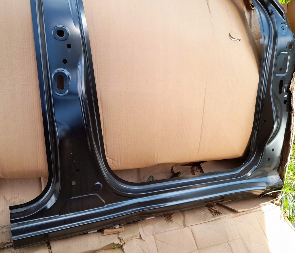 фото №4, Праве обшивка кабіни dodge ram 1500 2019 -