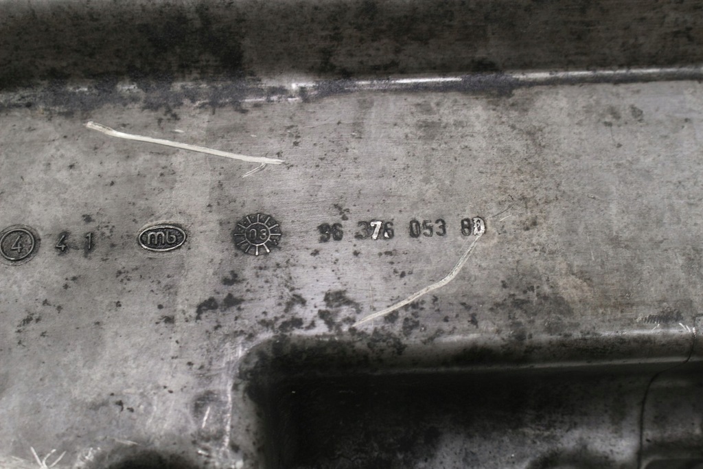 фото №8, Поддон масляная 9637605380 peugeot 807 c8 2.2 hdi