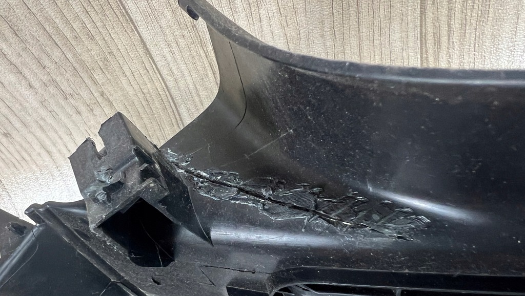 фото №9, Porsche macan 95b защита стойка c задняя заднего правая 95b867768g